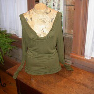 Green Long sleeved Shirt